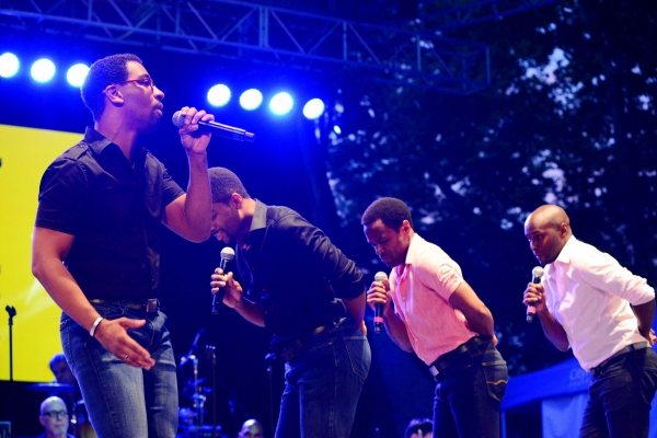 Photo Flash: BEAUTIFUL Cast Travels to Central Park for SummerStage Festival! Image