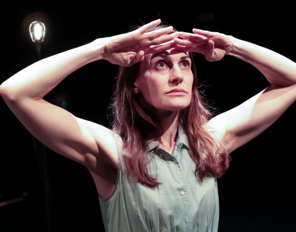 Photo Flash: First Look at Echo Theater Company's GHOST LIGHT Image
