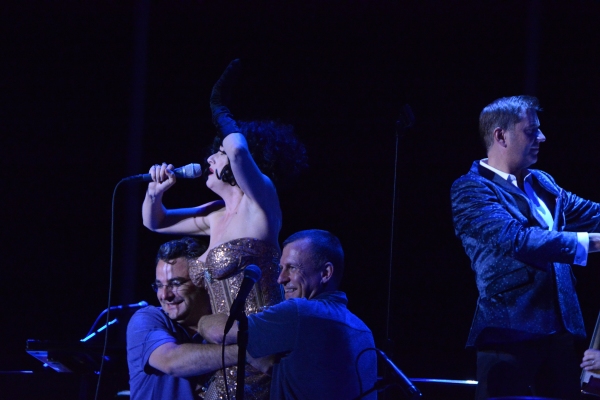 Photo Coverage: New York Pops and Pink Martini Play Forest Hills Stadium Image