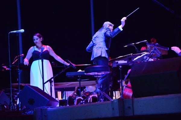 Photo Coverage: New York Pops and Pink Martini Play Forest Hills Stadium Image