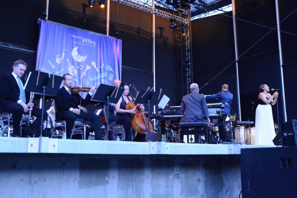 Photo Coverage: New York Pops and Pink Martini Play Forest Hills Stadium Image