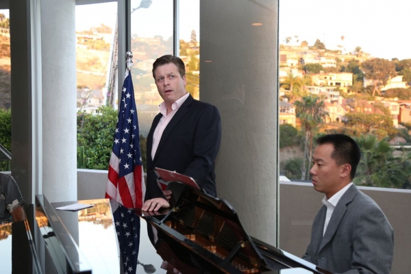 Photo Flash: Tenor Anthony Kearns Headlines Private Concert for Wells of Life Charity in California 