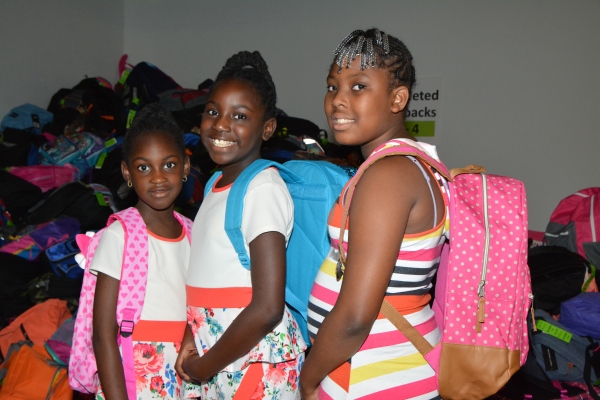 Photo Coverage: Paige Davis Teams with Volunteers of America for Operation Backpack 2015! Image