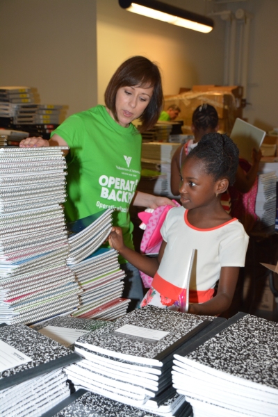 Photo Coverage: Paige Davis Teams with Volunteers of America for Operation Backpack 2015! Image