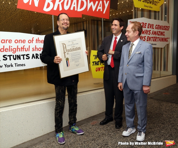 Penn & Teller accept a proclamation from Ken Kallos Photo