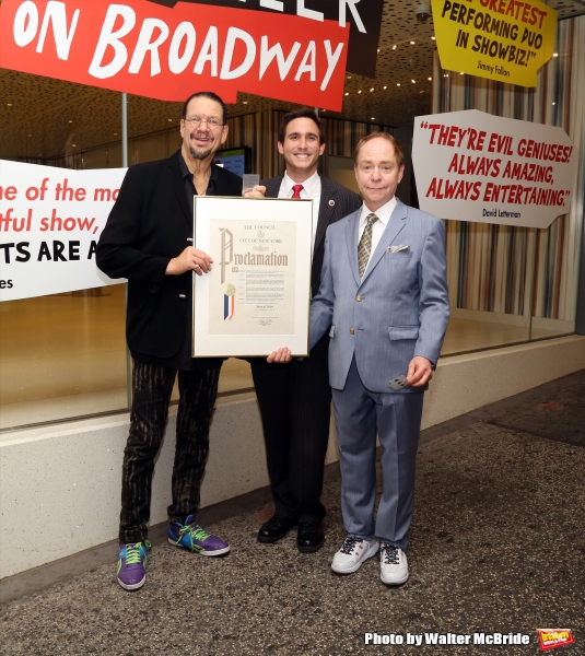 Photo Coverage: Penn & Teller Honored with Proclamation from City of New York! Image
