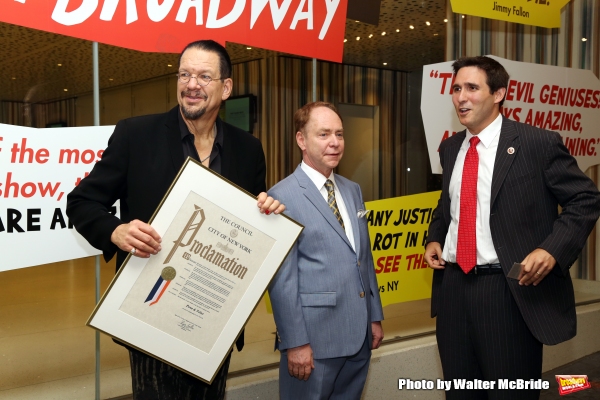 Photo Coverage: Penn & Teller Honored with Proclamation from City of New York! Image