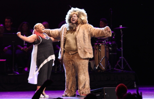 Photo Flash: Phylicia Rashad, Andre De Shields & More Original Cast Members from THE WIZ Reunite in Central Park! 