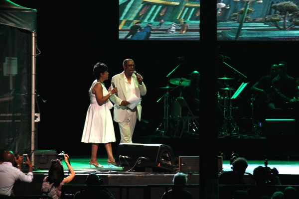 Photo Flash: Phylicia Rashad, Andre De Shields & More Original Cast Members from THE WIZ Reunite in Central Park!  Image