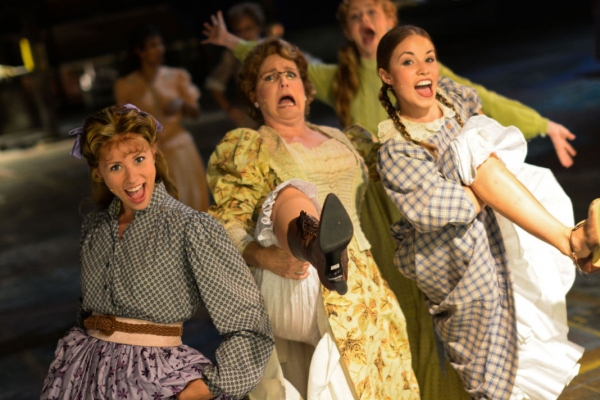 Photo Flash: Backstage With the Cast of The Muny's OKLAHOMA! Image