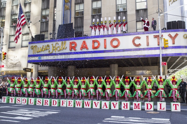 Photo Flash: The Rockettes Kick Off 2015 Radio City Holiday Season with CHRISTMAS IN AUGUST Image