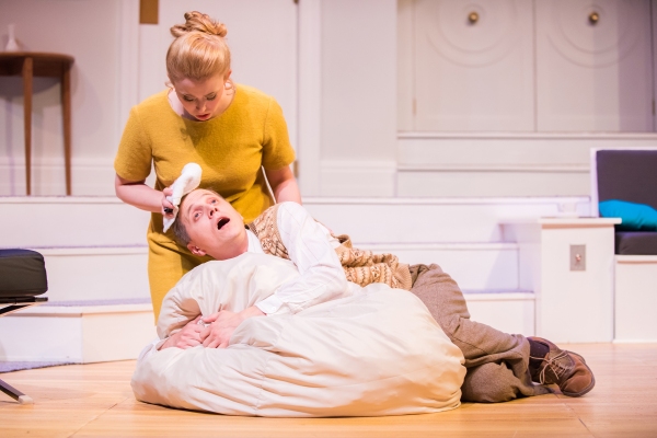 Photo Flash: First Look at Milwaukee Chamber Theatre's BOEING BOEING, Opening Tonight Image