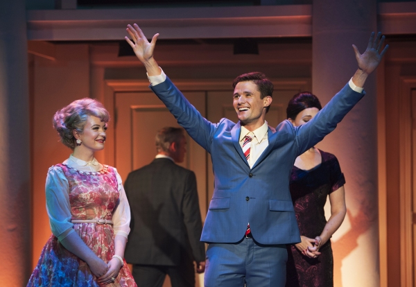 Photo Flash: First Look at Mark Evans and More in Signature Theatre's THE FIX Image