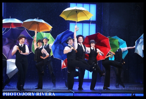 Photo Coverage: Cast of SINGIN' IN THE RAIN Takes Opening Bow in Manila Image