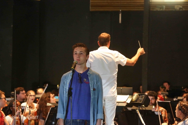 Photo Coverage: Laura Osnes, Max Von Essen, and Steven Reineke Rehearse at French Woods Festival Image