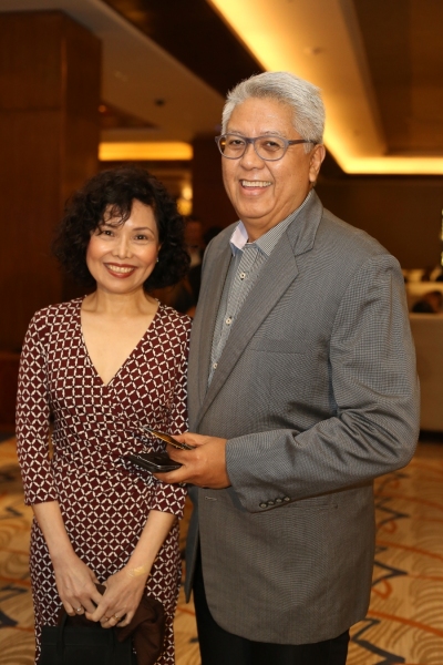 Photo Coverage: Opening Night Red Carpet of SINGIN' IN THE RAIN Image