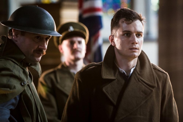 Andrew Hodges and Freddie Stewart (HENRY V) with the cast Photo