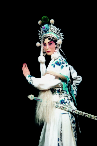 Photo Flash: Sneak Peek at Peking Opera's LEGEND OF THE WHITE SNAKE and THE JEWELRY PURSE at Lincoln Center Image