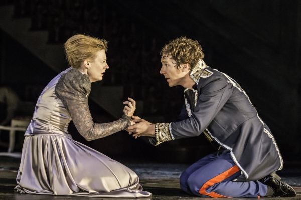 Photo Coverage: New Production Photos of Cumberbatch In HAMLET! Image