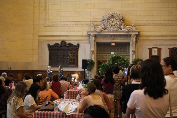 Photo Flash: Cast of WICKED & More Perform at Grand Central's Indoor Picnic Event Image