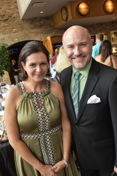 Photo Flash: CHICAGO SINGS THE BEST OF MOTOWN Raises Record Funds for Porchlight Music Theatre Image
