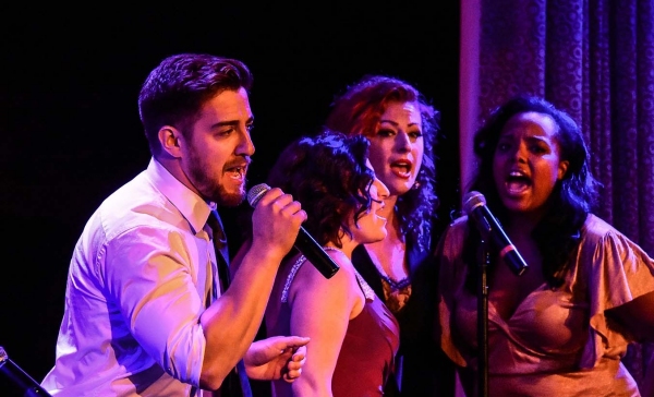 Photo Flash: CHICAGO SINGS THE BEST OF MOTOWN Raises Record Funds for Porchlight Music Theatre Image