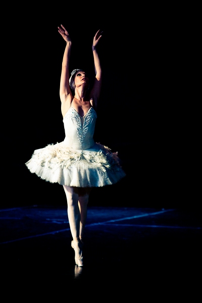 Photo Flash: First Look- SWAN LAKE at the Russian Grand Ballet 