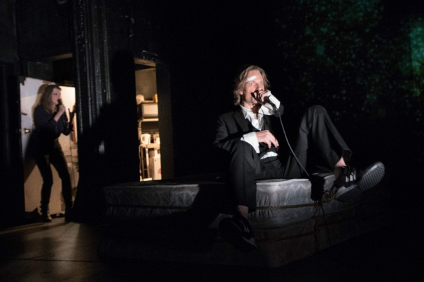 Photo Flash: First Look at Michael Laurence and Annette O'Toole in HAMLET IN BED 