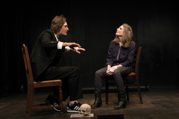 Photo Flash: First Look at Michael Laurence and Annette O'Toole in HAMLET IN BED Image