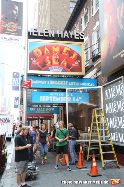 Photo Coverage: DAMES AT SEA Loads into the Helen Hayes Theatre Photo Coverage: DAMES AT SEA Loads into the Helen Hayes Theatre Image