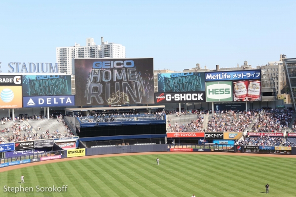 Photo Coverage: GENTLEMAN'S GUIDE's Bryce Pinkham Watches the Yankees Murder the Orioles Image