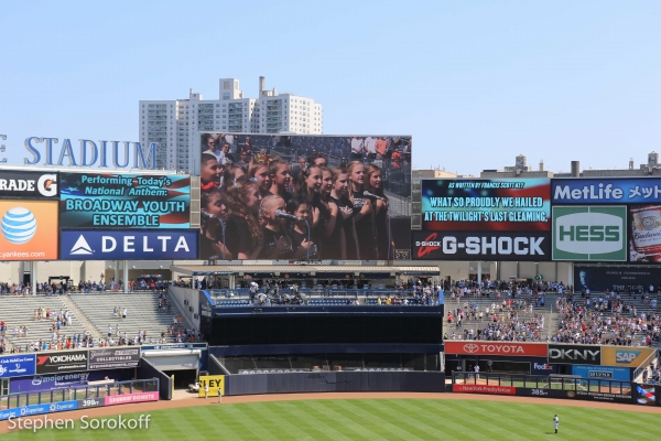 Photo Coverage: GENTLEMAN'S GUIDE's Bryce Pinkham Watches the Yankees Murder the Orioles Image
