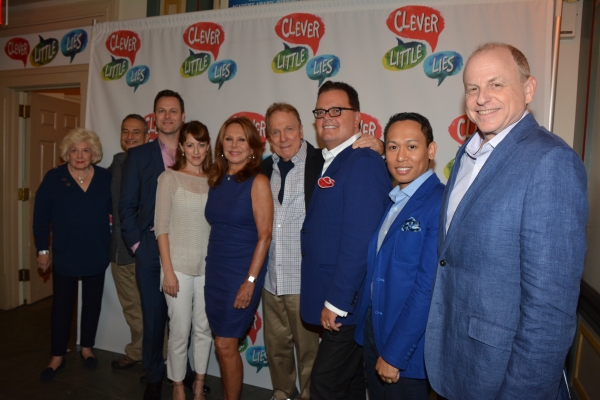 Photo Coverage: Marlo Thomas & CLEVER LITTLE LIES Company Meets The Press Image