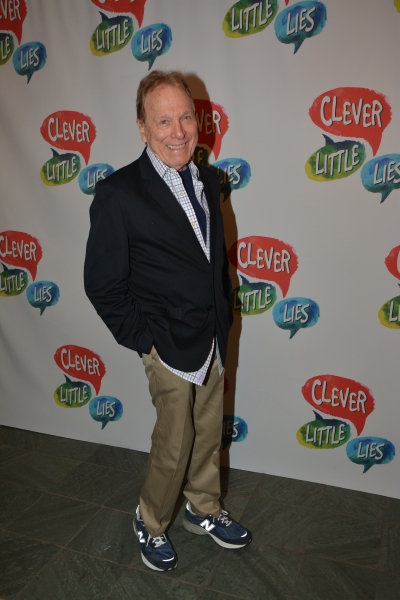 Photo Coverage: Marlo Thomas & CLEVER LITTLE LIES Company Meets The Press Image