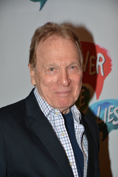 Photo Coverage: Marlo Thomas & CLEVER LITTLE LIES Company Meets The Press Image