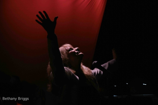 Photo Coverage: Julie Budd Remembers Mr. Sinatra at The Metropolitan Room Image