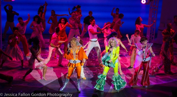 Photo Coverage: Cast of MAMMA MIA! Takes Final Bows on Broadway! Image
