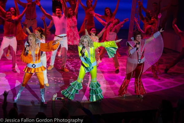 Photo Coverage: Cast of MAMMA MIA! Takes Final Bows on Broadway! Image