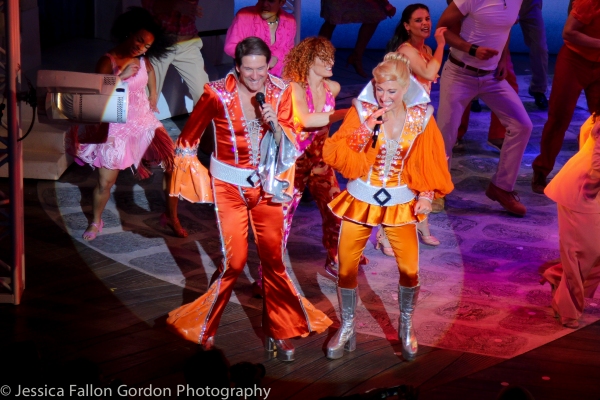 Photo Coverage: Cast of MAMMA MIA! Takes Final Bows on Broadway! Image