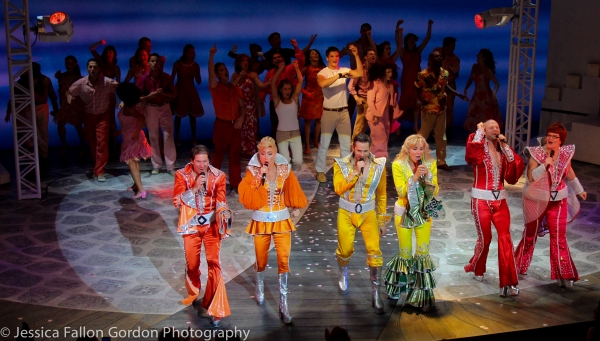 Photo Coverage: Cast of MAMMA MIA! Takes Final Bows on Broadway! Image