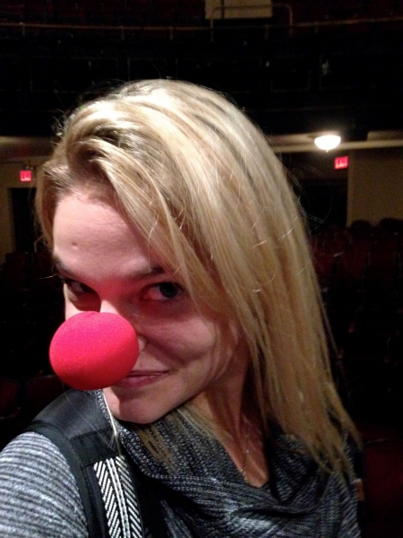 Photo Flash: Cast of BULLETS OVER BROADWAY Tour Clowns Backstage at 39 STEPS Image