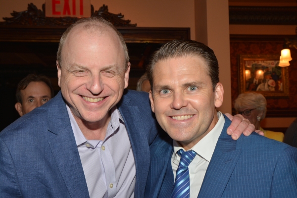 Photo Coverage: Robert Creighton Returns to 54 Below! Image