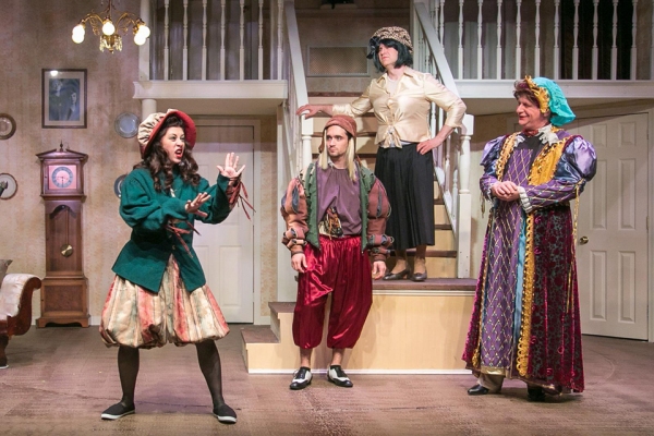 Photo Flash: First Look at LEADING LADIES at TheatreWorks New Milford Image