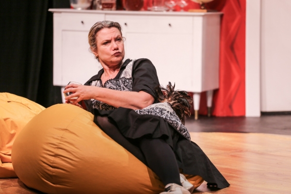 Photo Flash: First Look at BOEING, BOEING, Opening Tonight at Tacoma Little Theatre Image