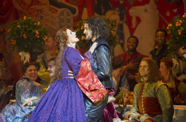 Photo Coverage: Tiffany Graves And Ashley Day In Opera North's KISS ME KATE Image