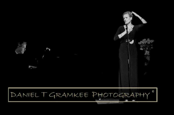 Photo Flash: Karen Mason Launches Philadelphia's RRAZZ ROOM AT THE PRINCE Image