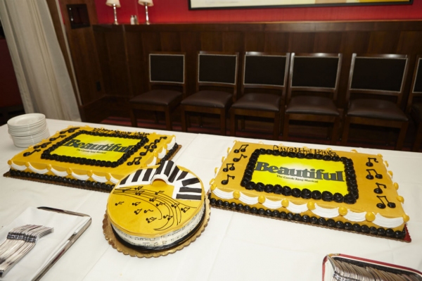 Photo Flash: First Look at Opening Night of BEAUTIFUL: THE CAROLE KING MUSICAL in Providence - Abby Mueller, Liam Tobin, Becky Gulsvig and More! Image