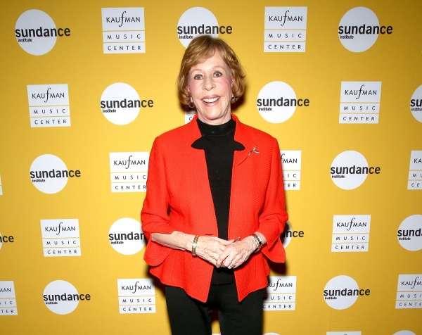 Photo Flash: Carol Burnett and Company Bring HOLLYWOOD ARMS Back to the Stage Image
