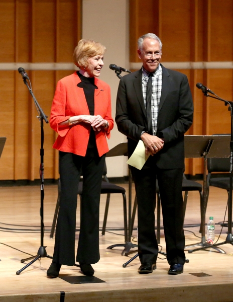 Photo Flash: Carol Burnett and Company Bring HOLLYWOOD ARMS Back to the Stage Image
