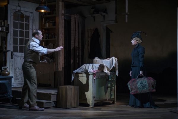 Photo Flash: First Look at John Steinbeck's EAST OF EDEN at Steppenwolf 